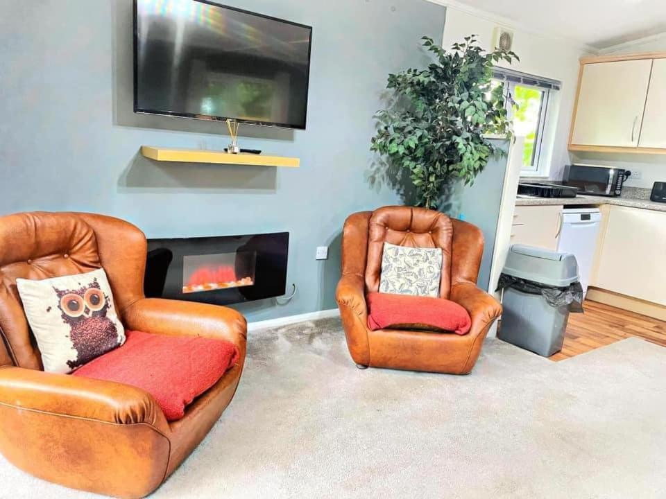 Woodland View -Hot Tub-Tenby-Carmarthen-St Clears Zewnętrze zdjęcie
