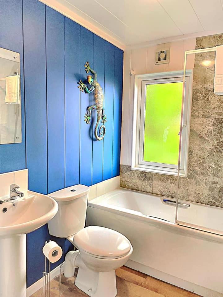 Woodland View -Hot Tub-Tenby-Carmarthen-St Clears Zewnętrze zdjęcie